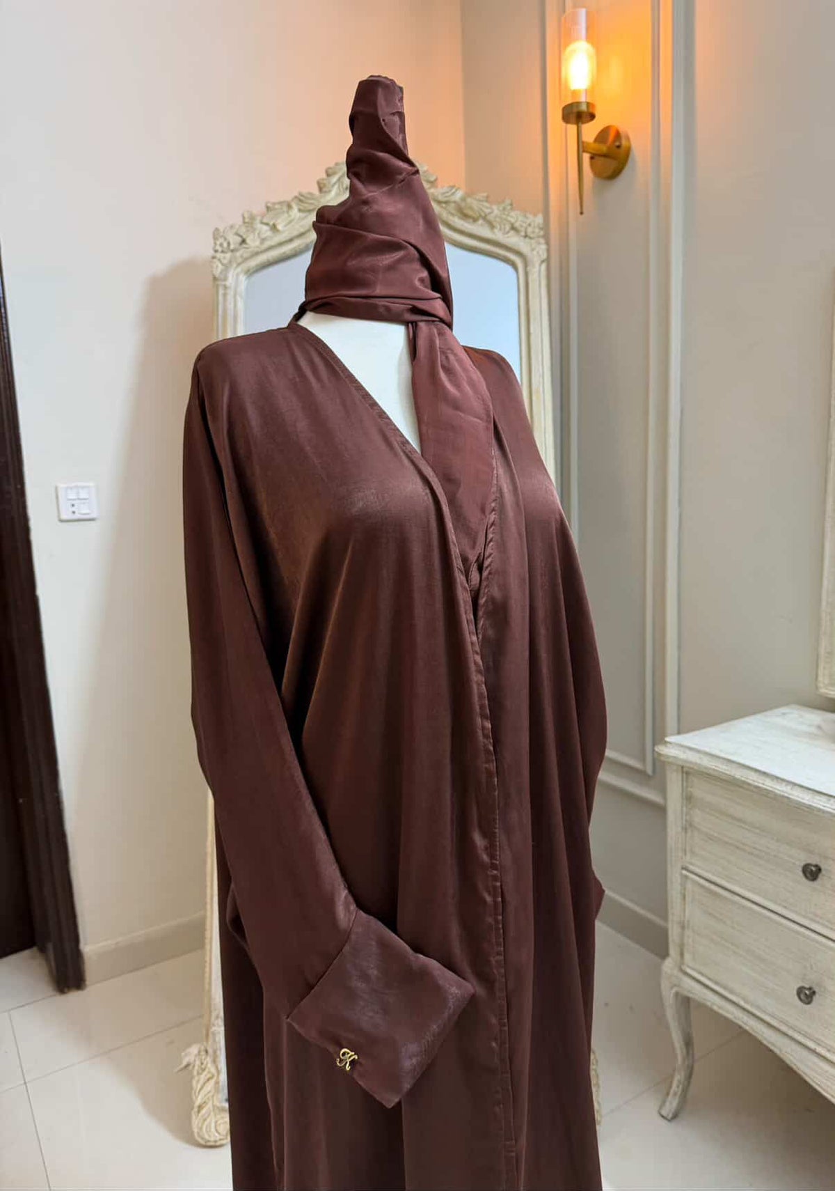 LUSTROUS VELVET-SILK