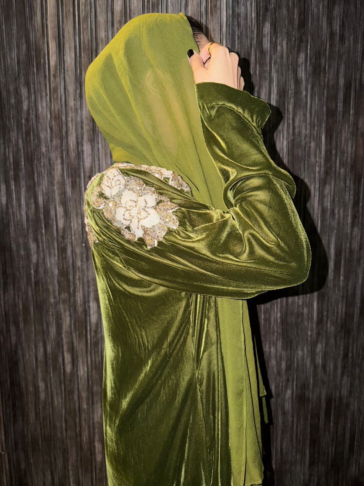 Zaitoon Velvet